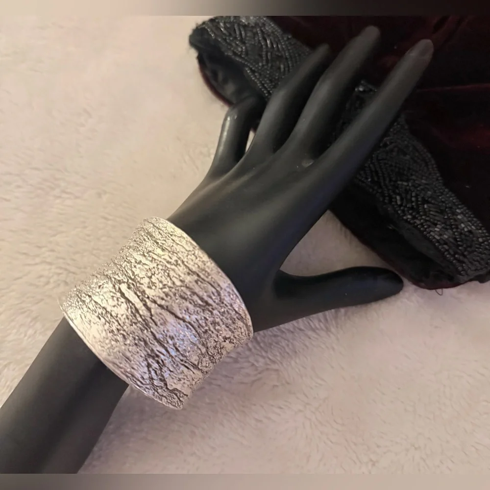 Designer unisex Milor Textured CUFF Bracelet Sterling Silver 925 Sterling Silver